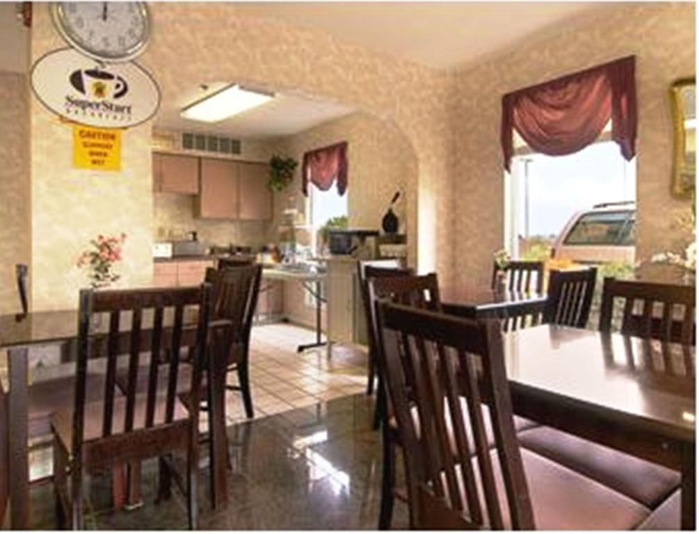 Super 8 By Wyndham Decatur Priceville Ristorante foto