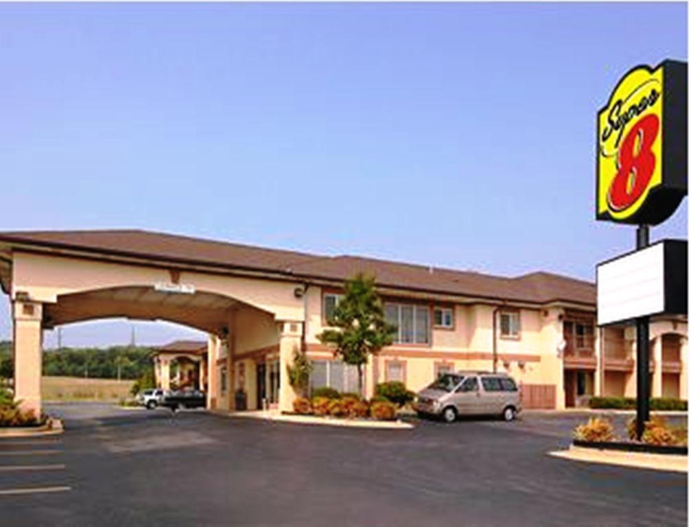 Super 8 By Wyndham Decatur Priceville Esterno foto