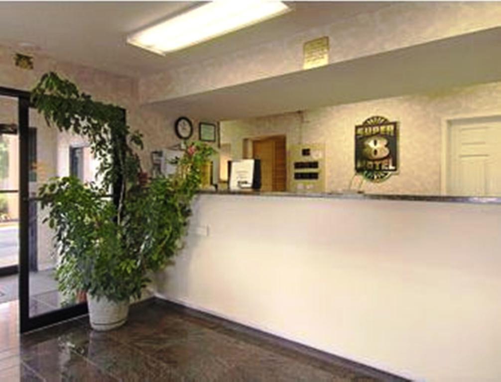 Super 8 By Wyndham Decatur Priceville Interno foto